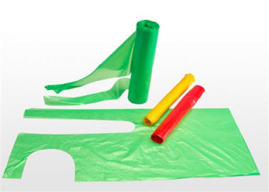 Soft  Disposable Plastic Aprons , Non Woven Disposable Apron Embossed  Surface supplier